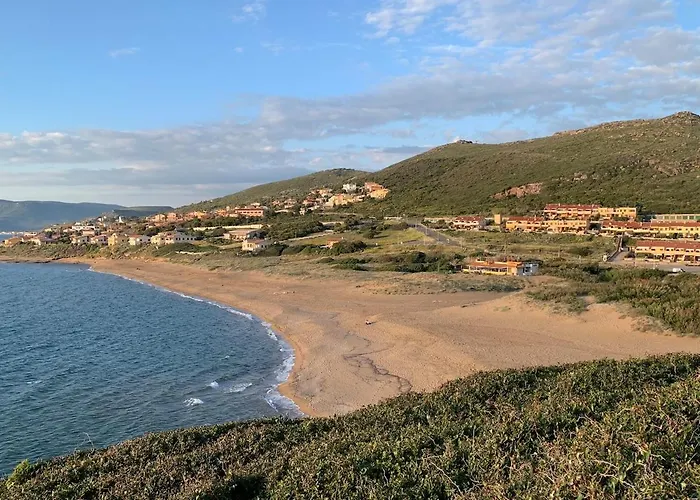 Villa With Beautiful Private Garden & Breathtaking Sea View * Porto Alabe