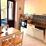 With Beautiful Private Garden & Breathtaking Sea View דירה Porto Alabe