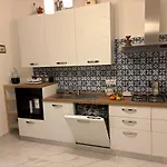 Apartamento With Beautiful Private Garden & Breathtaking Sea View