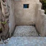 With Beautiful Private Garden & Breathtaking Sea View Apartman