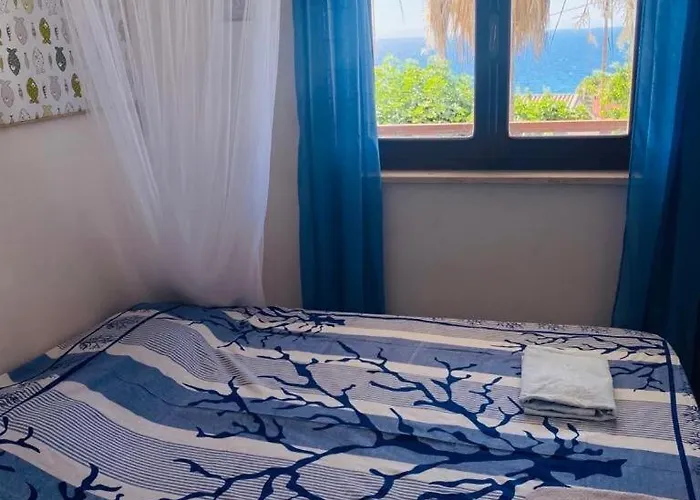 Apartman Villa With Beautiful Private Garden & Breathtaking Sea View *